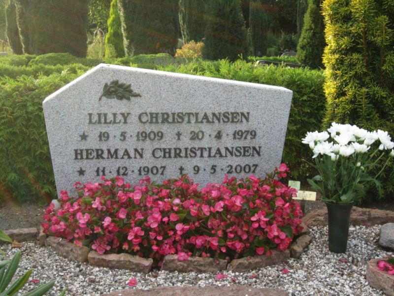 Lilly Christiansen  .JPG